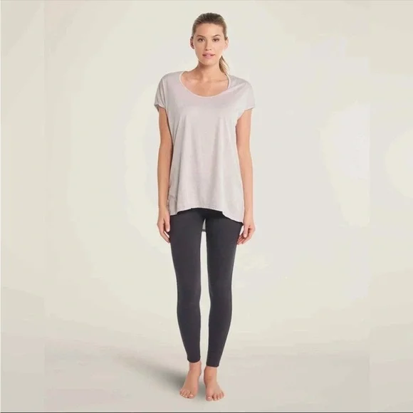 Barefoot Dreams Malibu Collection Scoop Neck Tunic Soft Cream Short Sleeve Tee - Picture 2 of 7